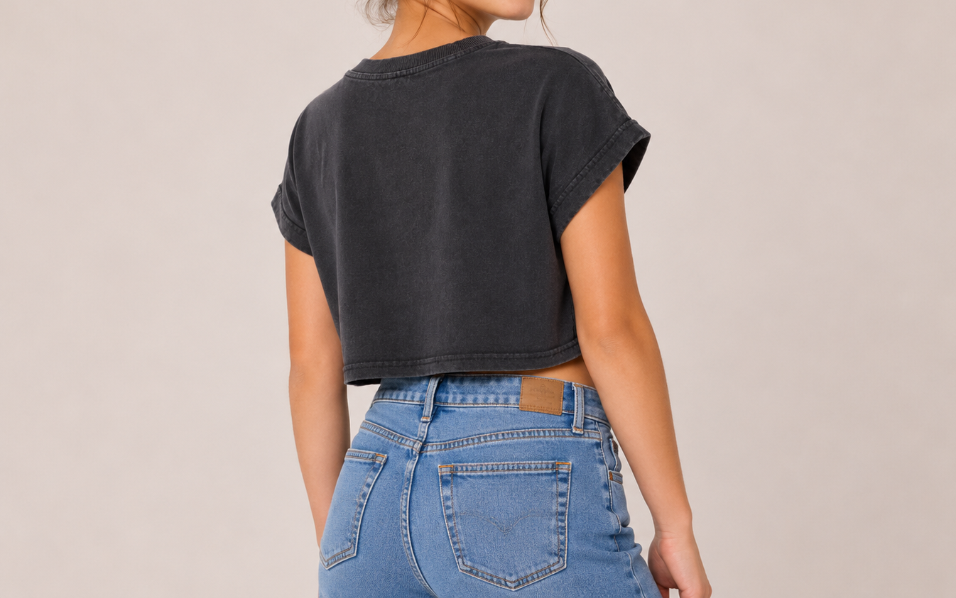 Summer Graphic Cropped Tee