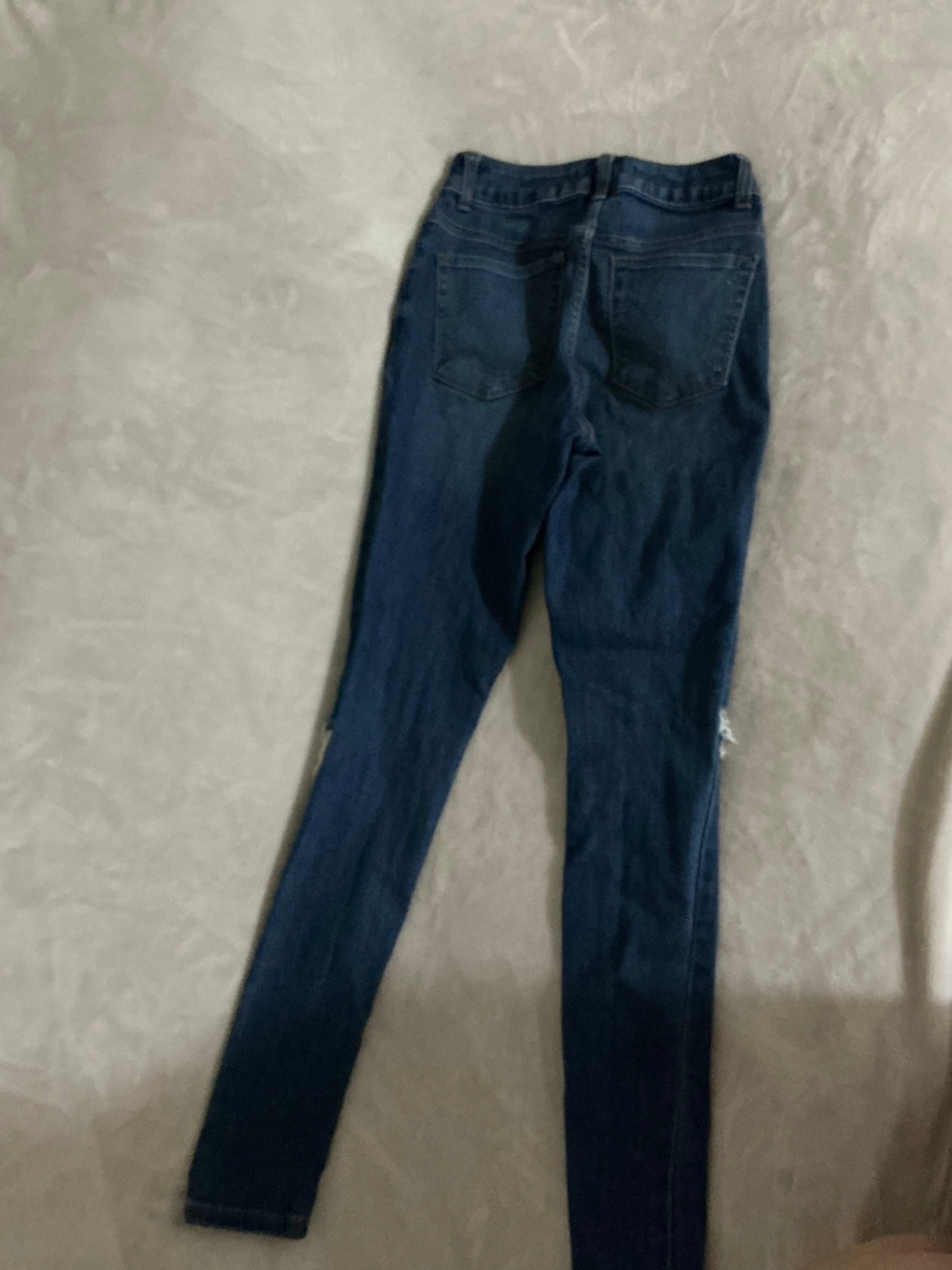 Anko Skinny Mid Rise Ripped Jeans